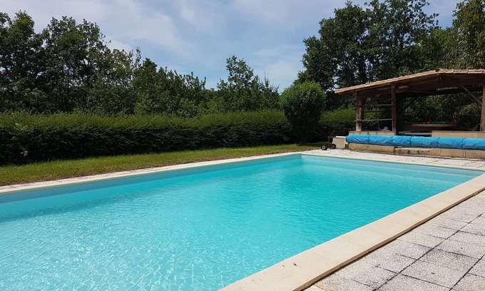 Baneuil House | La petite maison du Tertre