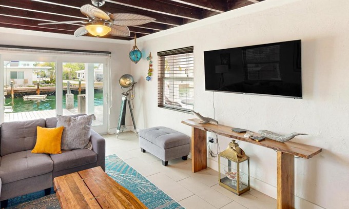 Little Venice House | La Pirata