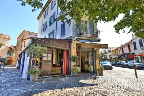 Antibes Old Town Hotel | La Place Boutique Hotel