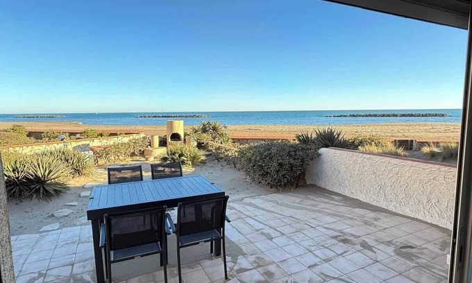 Valras-Plage Villa | La Plage Villa Pieds dans l’eau, vue mer et jardin privé