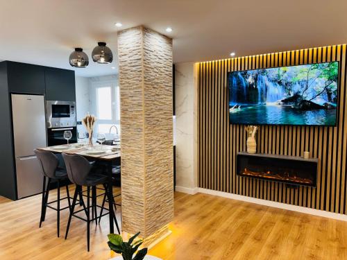 Zaragoza Old Town Apartment | La Plaza del Pilar