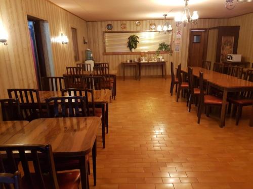 Puerto Santa Cruz Hotel | La Posada de Pinky Hotel