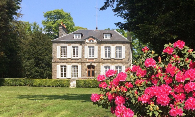Le Tourneur House | La Quieze Petit Château Normandy -Luxury C19th country house on 10 acres