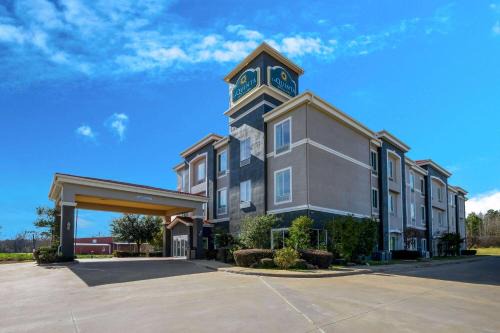 Marshall Hotel | La Quinta by Wyndham Marshall