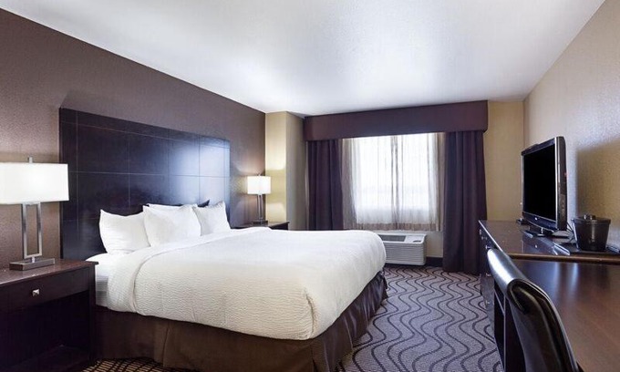 Meridian Hotel | La Quinta by Wyndham Meridian / Boise West