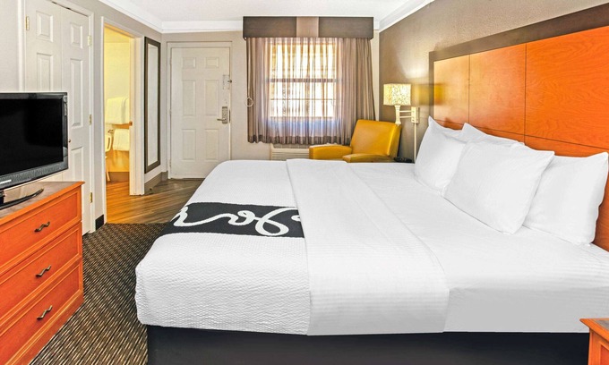 Wichita Falls Hotel | La Quinta Inn by Wyndham Wichita Falls