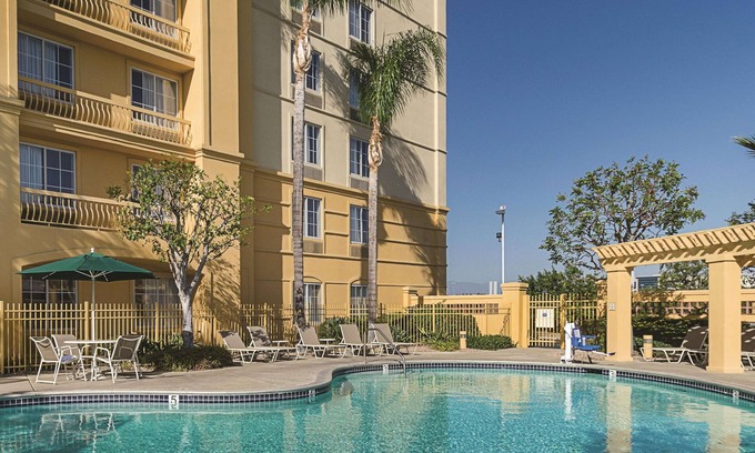 Guasti Hotel | La Quinta Inn & Suites by Wyndham Ontario Airport