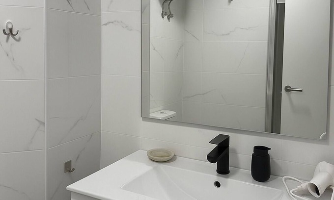 El Raval Apartment | La Rambla Apartment 04 Poble Nou