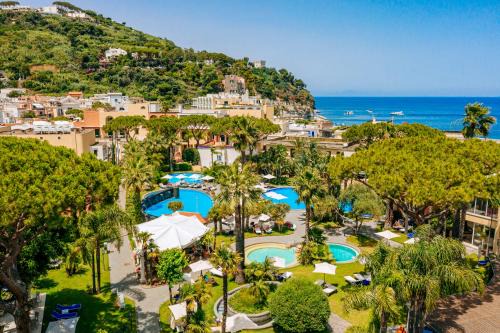 Lacco Ameno Hotel | La Reginella Resort & Spa
