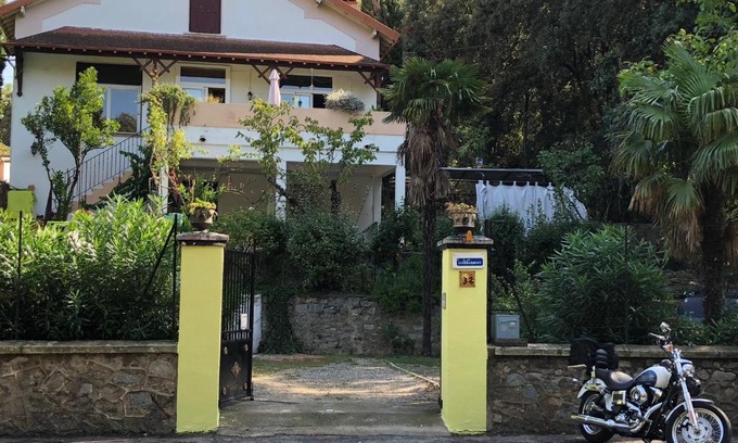 Amelie-les-Bains-Palalda Apartment | La Sala