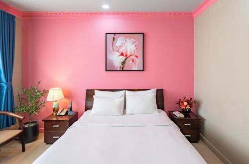 Phu My Hung Hotel | La Serena Boutique Hotel