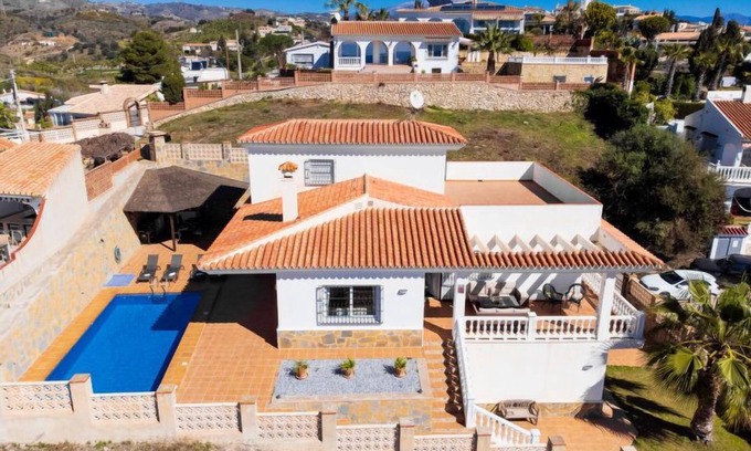 Benajarafe House | La sirena by Interhome