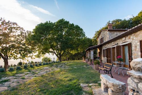 Semproniano House | La Sorgente del Radicino