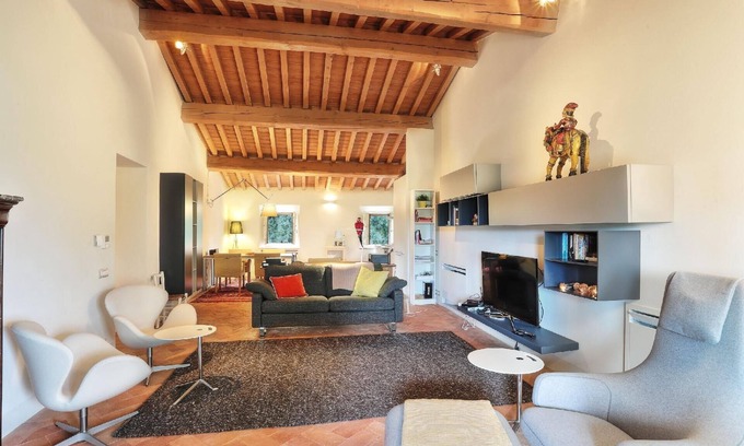 Castelfalfi Apartment | La Terrazza