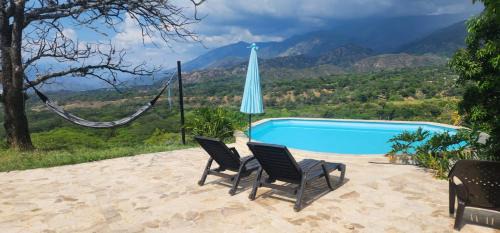 Sopetran Villa | La toña