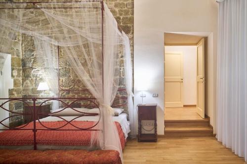 Siena Historical Center Apartment | La Torre Historic Charm on the Main Corso