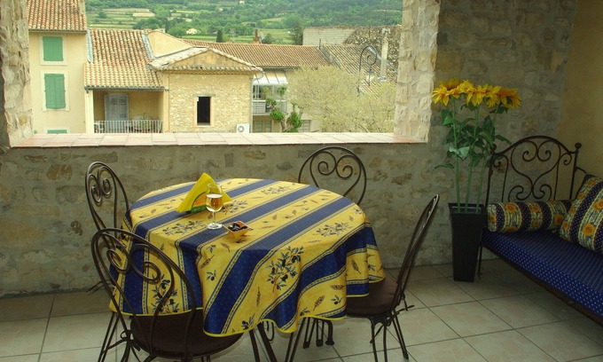 Sablet House | "La Trouvaille" — A True Find In The Delightful Village Of Sablet