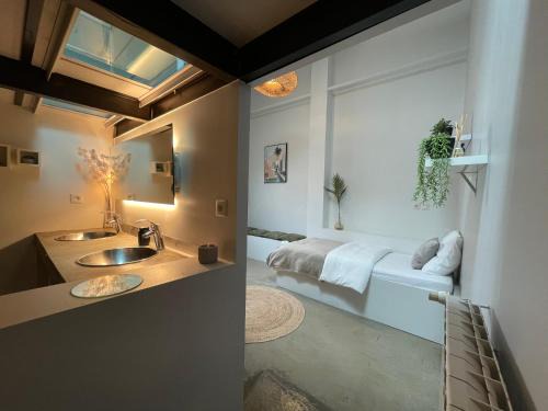 Trebes Bed & Breakfast | La Tuilerie du Bazalac