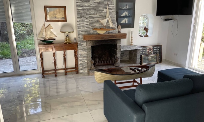 Batz-sur-Mer House | La Villa de Locéan