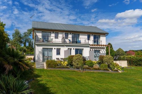 Saint-Prix Apartment | La Villa Perchée calme, sauna, parking privé