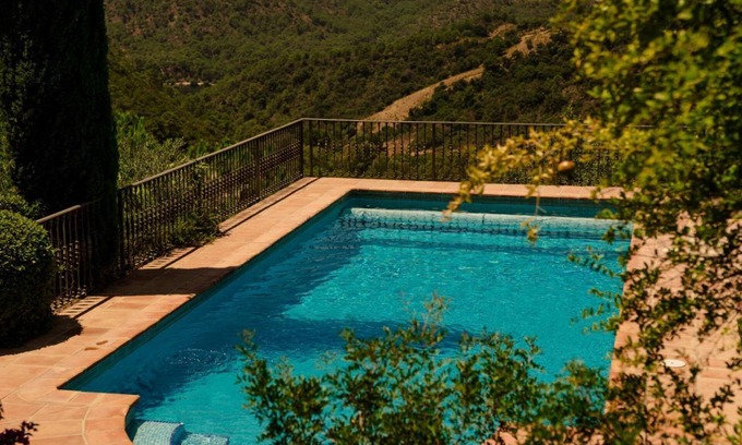 Benahavis Villa | La Zagaleta, Benahavís – Villa with private pool and mountain views