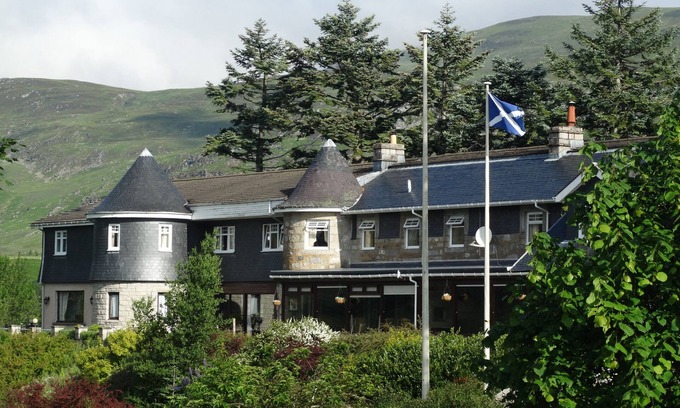 Newtonmore Hotel | Laggan Hotel