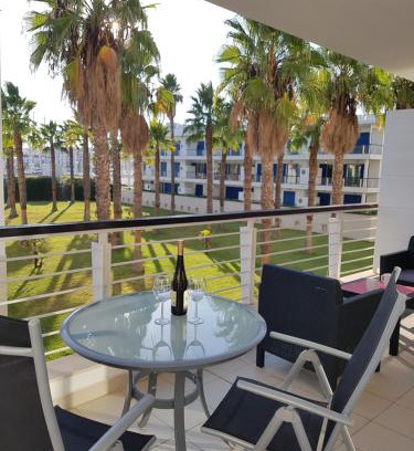 Telheiro Apartment | Lagos Marina Side Apartment