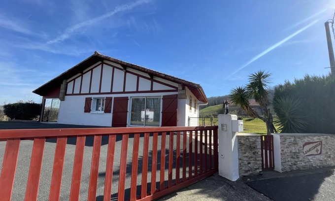 Hasparren House | Laguntzarekin - Hasparren