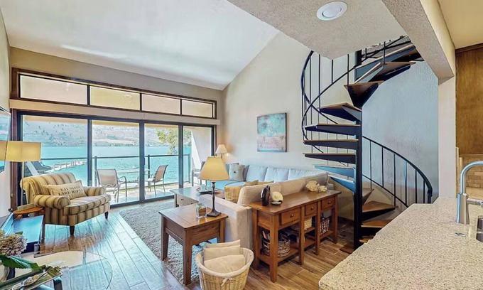 Chelan Condo | Lake Chelan Shores: Sandy Beach Delight # 1-5; Chelan, WA. Beautiful 2-bdr condo