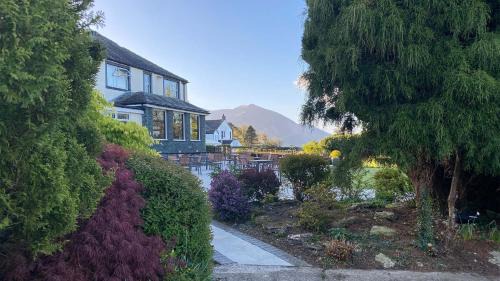 Bassenthwaite Hotel | Lake District Castle Inn