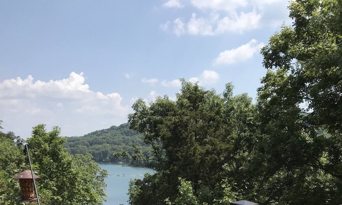 Lost Bridge Village House | Lake front home in the Ozark Mountains - Neighborhood Pool