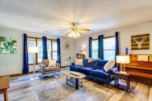 Scottsboro House | Lake Guntersville Hideaway! Home on Over 2 Acres