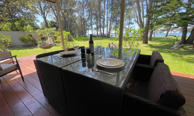 Brightwaters Apartment | Lake House Escape in Beautiful Brightwaters