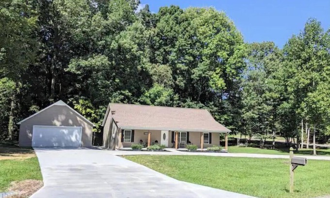 Winchester House | Lake Life Getaway!