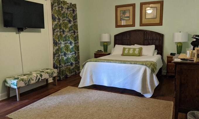 Minneola Hotel | Lake Minneola Inn