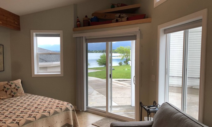 Polson Apartment | Lake Place Cottage on Flathead Lake