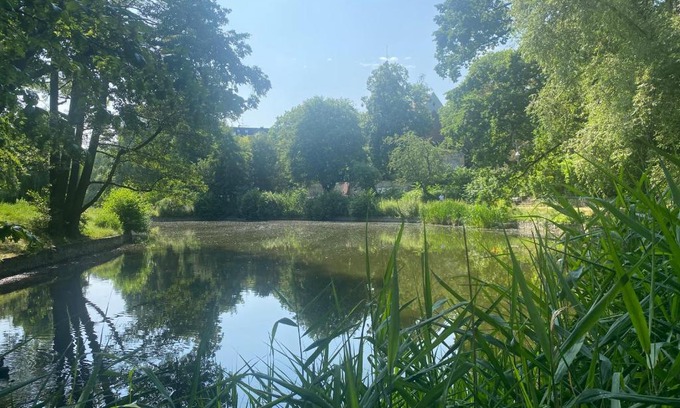 Tempelhof Apartment | Lake Side Park/Historic/BER/THF