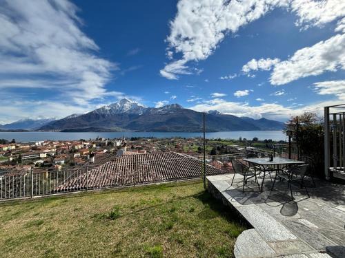 San Gregorio House | Lake view, Garden, Balcony in Gravedona - Larihome A61