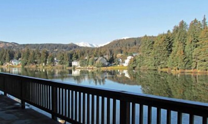 Kodiak Apartment | Lake Views With Genuine Rugged Alaska Ambiance!