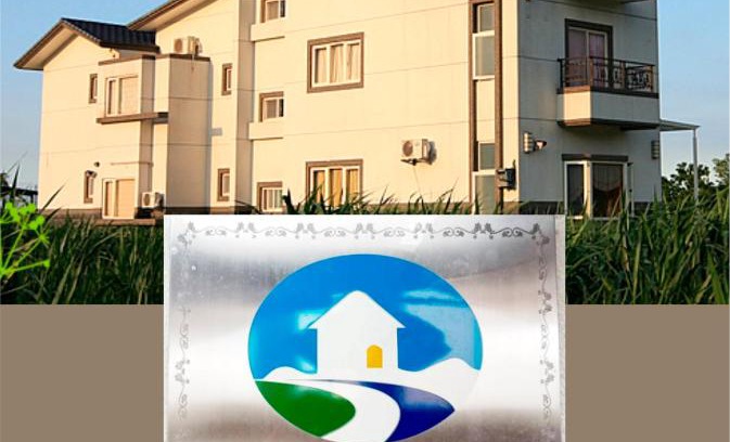 Dongshan House | Lake Villa Homestay