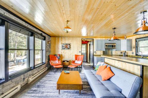 Tower House | Lakefront Cabin on Lake Vermilion Dock, Boat Lift