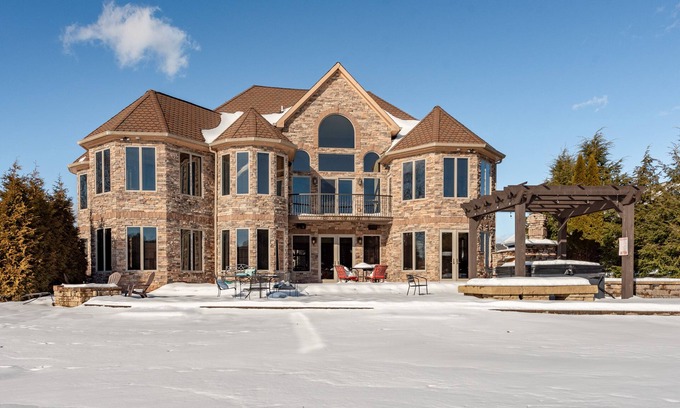 Waterfront Greens House | Lakefront Castle w/Pool, Hot Tub & Dock Slip