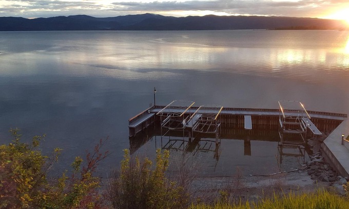 Bigfork House | Lakefront Condo on the Flathead