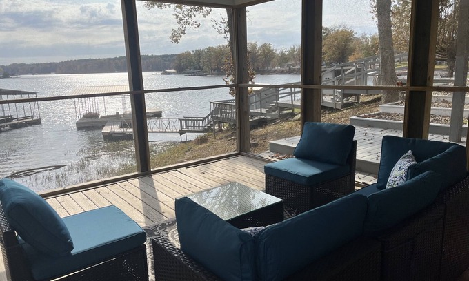 Marion House | Lakefront escape! Boat Dock, Fishing, Kayaks! Near Hiking, Wineries, Marinas!
