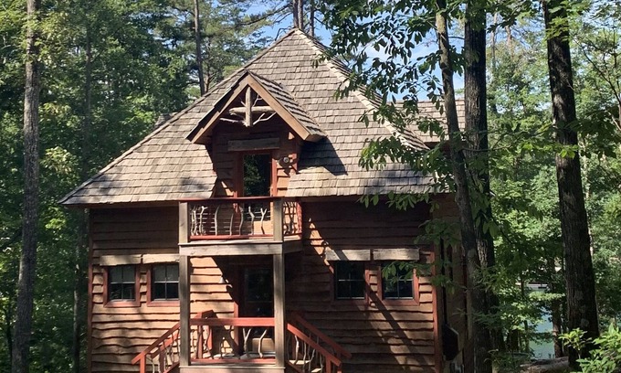 Sunset House | Lakefront Home on Private Cove in Desirable Upper Lake Keowee Location