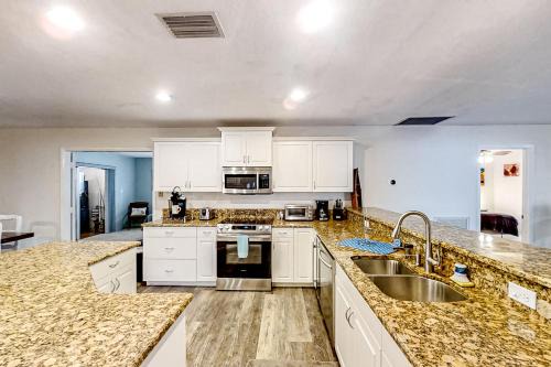 Lake Placid House | Lakefront Living