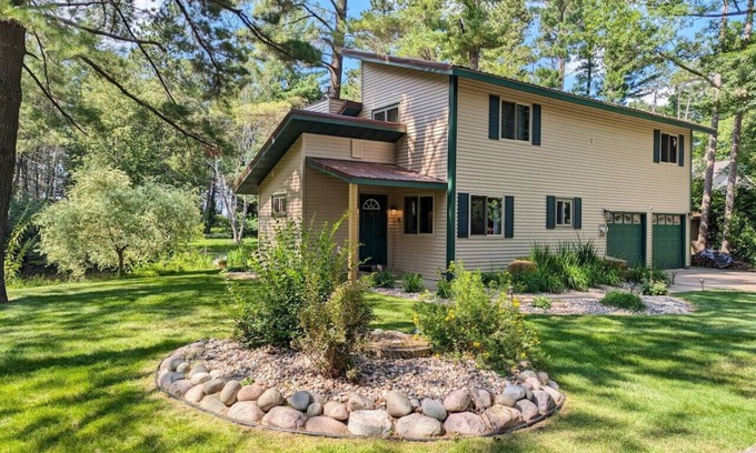 Wausau Cabin | Lakefront Lodge w/hot tub, fireplace & fire pit