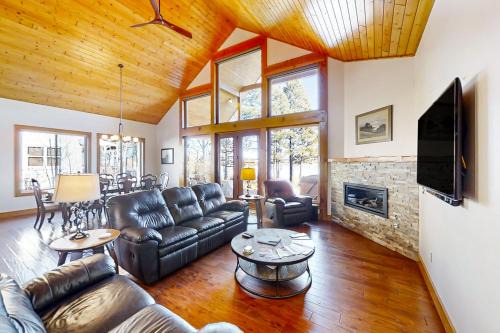 Pagosa Springs House | Lakefront Paradise