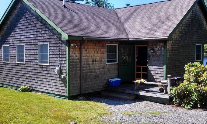 Northport Cabin | Lakeside camp on Pitcher Pond