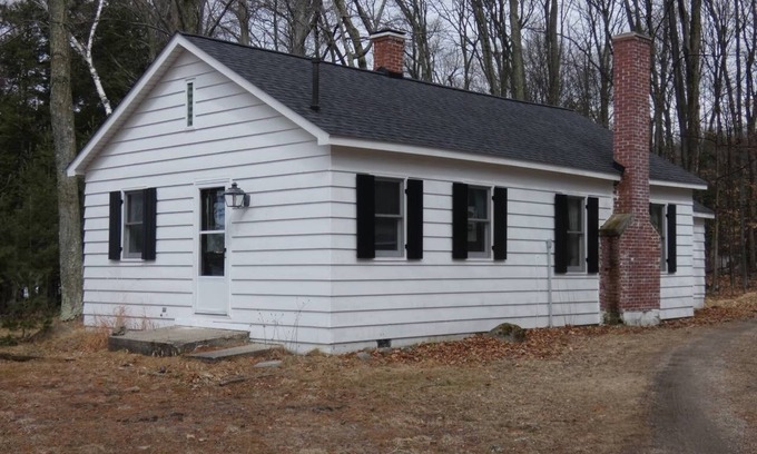 Alden House | Lakeside Cottage on Torch Lake